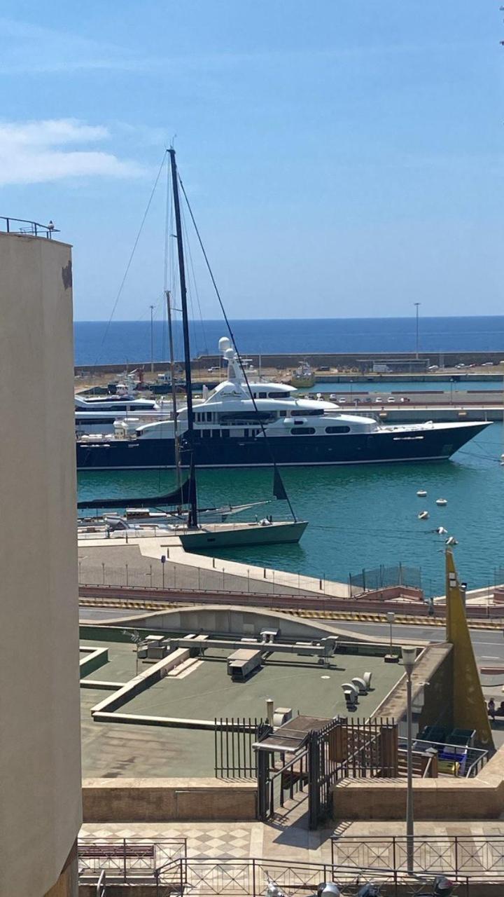 Casa Vacanze Family House Posizione Centralissima Civitavecchia Zewnętrze zdjęcie